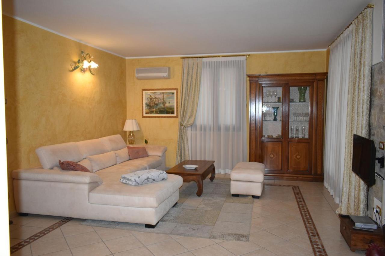 Casa Ulivo Villa Montinelle ภายนอก รูปภาพ
